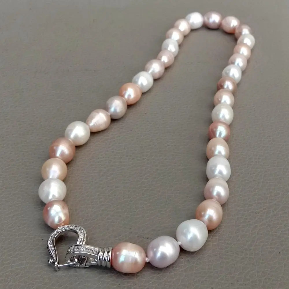 collier-de-perles-le-classy-rose-gris