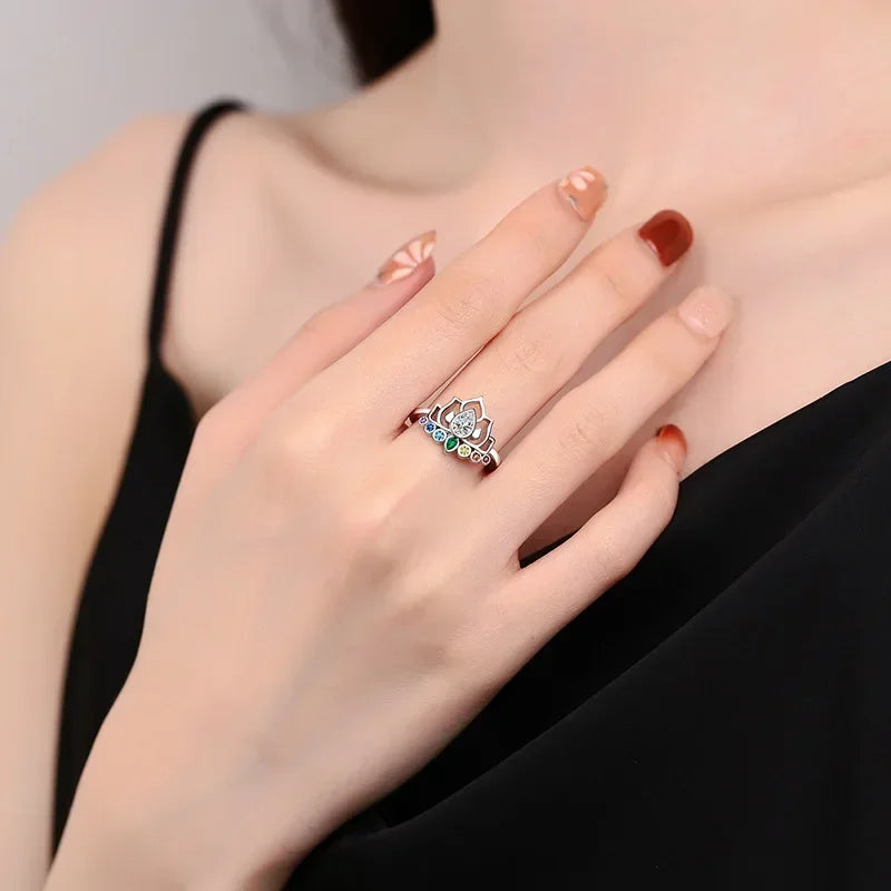 bague-femme-fleur-de-lotus-délicate