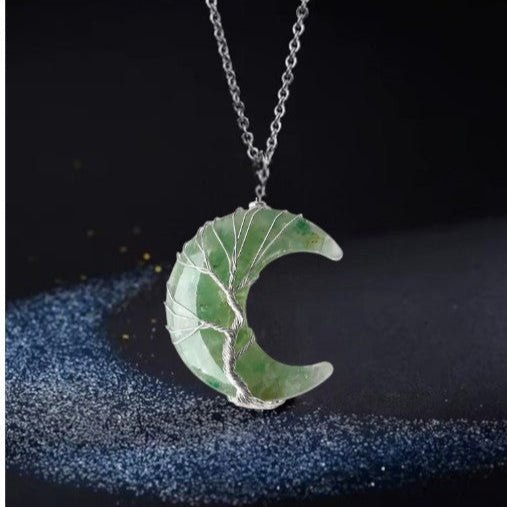 collier-arbre-de-vie-lune-aventurine -fond-noir